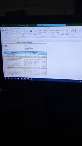 RAB (Rencana Anggaran Biaya) Itu dokumen yg berisikan rincian item pekerjaan, Volume pekerjaan, dan harga dari masing