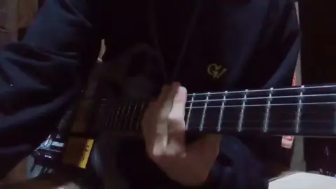 Enhypen - Bite Me#electricguitarcover #electricguitar #fypシ #guitartok 