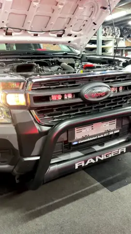 Ford Ranger LED SPOTS custom fitted into the grill looking flippen awesome and INSANELY BRIGHT #lughts #cool #leds #ledlights #ford #fordranger #spitlights 