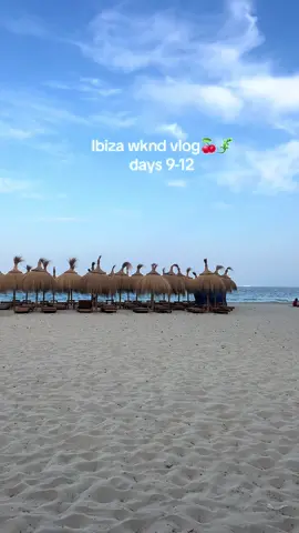 Finalllly BEACH 🤩 #ibiza #europe #travel #Summer #girlstrip 