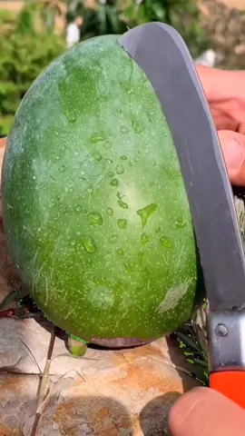 You wont believe what was inside my fruit 😱