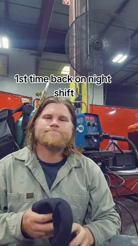 Damn night shift got me#welder #rjswaqq #weldfyp #fypシ #fyp #weldingtiktok #weldingtiktok #weldinglife #bluecollar #nightshift 