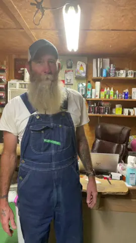 We to my In Laws this week. If you ever go fishing or hunting around Lake Mary Ms head over to Sonny’ Bait Shop. Ask for Ms Dorothy and tell her Her favorite Son in Law sent you. #cacestbonseasoning 