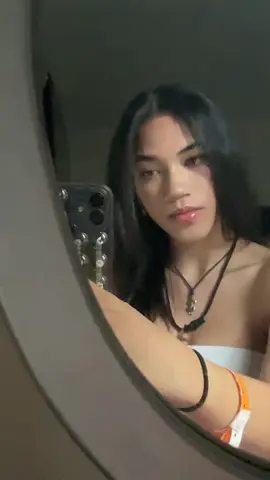 <3