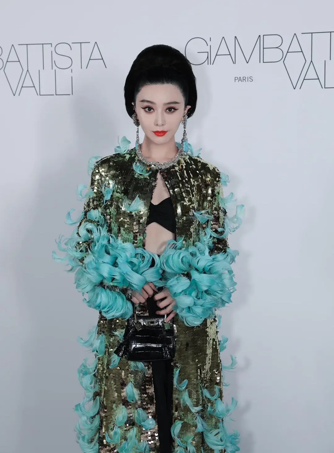 Autumn/Winter 2023 fashion show. #ฟ่านปิงปิง #bingbingfan #fanbingbing #phambangbang #phạmbăngbăng #phạm_băng_băng #ファンビンビン #판빙빙 #范冰冰 #giambattistavalli #นางพญาแดนมังกร #ดาราจีน 
