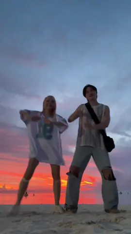 몸치 커플의 라라랜드 댄스ㅋㅋ in괌🏝️ #추천 #fyp #라라랜드 #커플 #couplegoals 