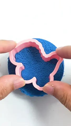 Very Satisfying Kinetic Sand Stamping ASMR #sandworld #dinosaur #satisfying #kineticsand #asmr #sandasmr #relaxing 
