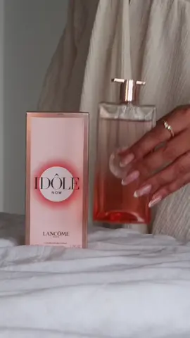 anzeige• Der neue Duft Idôle Now von @Lancôme gibt mir main character vibes 💖 Ich liebe die Duftkomposition aus Rosen, Vanille und Orchideen 🧚🏼‍♀️ Lasst euch auch inspirieren 😍 #lancomefragrance #idolebylancome #idolesridenow #idolenow 