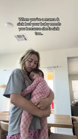 No days off🥺 #motherhood #realmotherhoodmoments #breastfed #baby #sickbaby #mom 