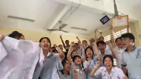 #buổihọccuốicùng đó là tiếng gào thét của chúng tôi, 12a7 mãi đỉnhhhh #kỉniệmthờihọcsinh #họctrò #longervideos #videoviral #xuhuong 