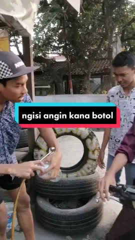 ngisi angin kana botol #lucu #funny 