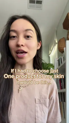 This is probably the one thing I can’t live without! Pure, simple, and VERY affordable.  If you’re looking to try a very simple and natural skincare routine I highly recommend fractionated coconut oil!  If you had to choose just one skincare product to use for the rest of your life what would it be?  #naturalskincare #allnatural #coconutoil #oilpulling #beautycreator #ugcnaturalbeauty #naturalbeautyproducts #beautyugc #beautyugccreator #ugccreator #ugccontent #ugccontentcreator #healthwellness #wellnesstips #wellnessugc 