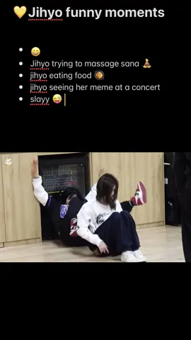 Jihyo funny moments #fyp #jihyo #funny #funnykpopmoments #funnykpop #twice #twicebestgg #jihyotwice #fy #blowuppls 