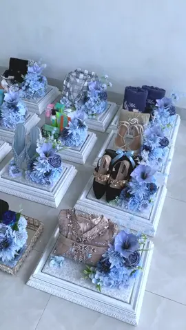 #maharpernikahan #seserahanpernikahan #sewahantaranmurah #hantaranseputihagung #seserahanlamaran #Perhiasancantik #hantaran #fyp 