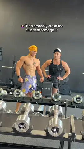 Just trying to catch a pump with the bro🦾🥲 #GymTok #bodybuilding #fyp #funny