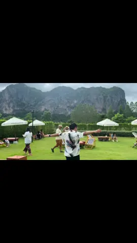 จอมยุทย์เจ้าสำราญ ..#ภูผาม่านวาวๆ ##บ่าวอุดรมักม่วน 