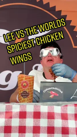 Lee returned to take on the Lava Wing Challenge for a third year in a row…perhaps he should have sat this one out 😅🔥🚨 Thanks to @Clifton Chilli Club for possibly the spiciest Lava Wing Challenge ever 🫡