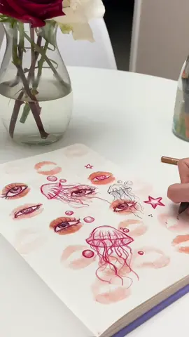 this was fun💋 #draw #medusa #art #viraltiktok #sketchbook #seaanimals #kiss #paintideas #sketchideas #aesthetic 