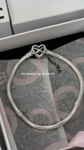 so bright ✨🥺 #fyp #fypシ #trending #xuhuong #pandora #pandorabracelet #infinityheart #vongpandora 