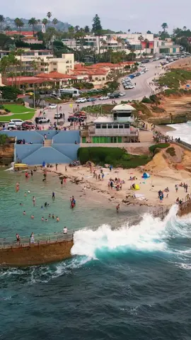 Children’s Pool in La Jolla, California. Shot with a DJI Air 2S at 4K60FPS.  #sandiego #scenic #drone #DJI #adventure #dronevideo #trending #foryourpage #fyp #foryoupage #beach #lajolla 