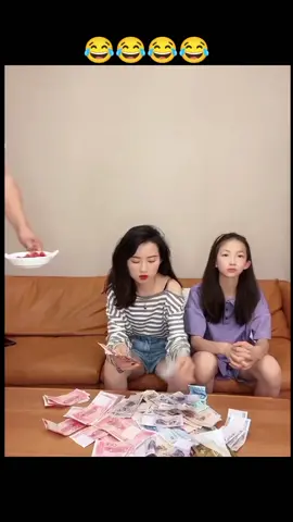When something goes wrong, there must be a demon 😂 #funnyvideos #foryou #haihuoc #kakakafunny #viral 