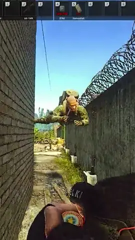 AHHHHH ☠️ #escapefromtarkov #tarkov #tarkovclips #eftclips #gaming #eftfunnymoments