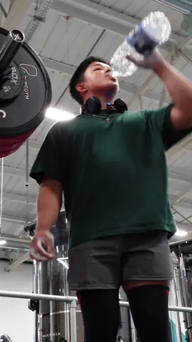 🤝🤝🤝 #gym #powerlifting #bodybuilding #motivation #squats #Fitness #GymTok 