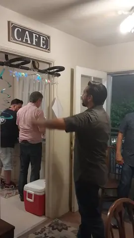 Ouch! 🏋‍♂️#epicfail #fail #fun #funny #funnyvideos #explore #viralreels #wiskey #pullups #drunk #viral #memes #funnymemes #laughter #personfalling #exercises #exercisefail #exercisefails #workout #workoutfail #weightlifting #weightliftingfail #joke #joking #party #partyfail #partyfails #pullup #pullupfail #pullupfails #matthewtorres #longbeach #california #losangeles 