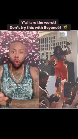 #CardiB throws mic 🎤 at fan after they throw water bottle at her! At this point cancel the concerts. Some of y’all are the worst! 😒 —- Follow me on TikTok @michaeljonvier2; Instagram, YouTube, Spill, &Twitter @michaeljonvier —- #MichaelJonvier #heymikeyatl #fyp #foryourpage #explore  #explorepage #reaction #reactionvideo #mediapersonality #TikToker #YouTuber #journalist #duet   #reelsinstagram #facebookreels #CardiB #mic #celebritynews #Beyonce #beyhive #concert #news #currentevents #BodakYellow #celebrities #rapper