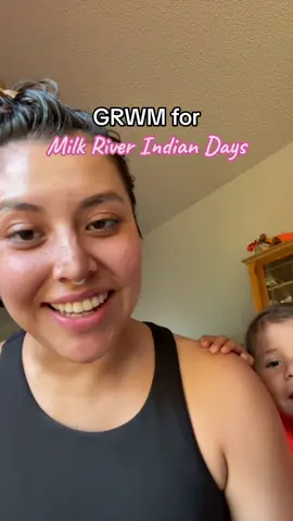 #powwow #womensfancy #indigenous #rez #powwowtok #nativetiktok #fancyshawldancer 
