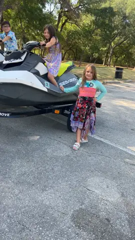 Some lake fun 😜😜