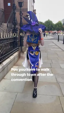 Worst feeling #animeconvention #fyp #foryoupage #convention #animeconventions #cosplay #cosplayer #genshincosplays #lisagenshin 