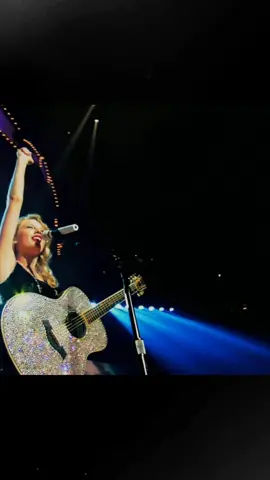 MI HIMNO 🥺!!!  (Long Live, Speak Now World Tour 2011) 💜✨ #parati #swifties #nostalgic #taylorswift #fypシ #taylornation  #speaknowworldtour #longlive #taylorsversion #tiktok 