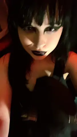 #goth #emo #gothgf #trending #gothgirl #gothic #gothdecor 