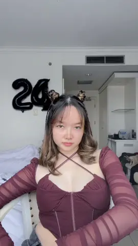 two dozen #24 