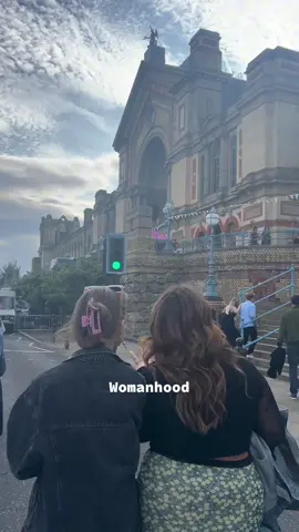 Unbelievably lucky that i’ve had my friends since we were girls and now i get to watch the incredible women they have become 🥹💓 #friends #BarbieMovie #girlhood #womanhood #CapCut 