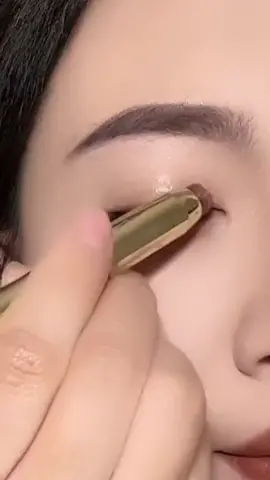 #eyeshadow #eyeshadowstick 