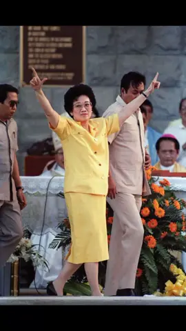 Remembering 11th Philippine President Corazon “Cory” Cojuangco Aquino, the icon of democracy on her death anniversary today, 14 years ago. 💛💛💛🎗️🇵🇭 Salamat sa Kalayaan! 👆 #CoryAquino #Cory #titacory #Demokrasya #fyp  #inangdemokrasya #kalayaan 