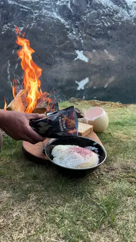 Seasoning of the day: The good old Steak Finisher!! 😍🔥 #firekitchen#egg #outdoorcooking #asmr