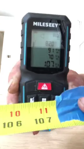 Medidor de Distância Inteligente MILESEEY a laser M120. Uma medida de distância a laser em miniatura que informa distância, área, volume, calcula o comprimento com base no Teorema de Pitágoras. Amplamente utilizado em decoração de interiores, design DIY, construção, logística, armazéns, etc. #construção #casa #reforma #reformadecasa #ferramentas #contruçaocivil #engenhariacivil #dicas #pedreiro #reformas #laser #casainteligente #digital #smart 