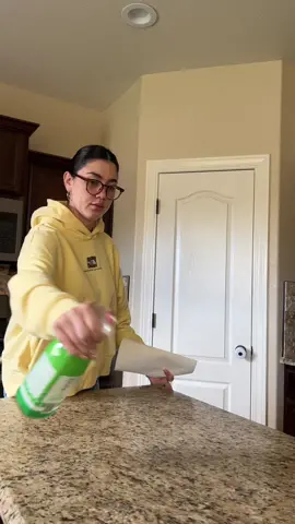Starting off the month with good vibes & a clean home 🤍🧿🧹 #fyp #xyzbca #CleanTok #resetroutine #methodproducts #cleaningmotivation #welcomingabundance #goodvibes #resetwithme #cleaningszn #cleaningmotivation #selflove #sharkvacuums #thenorthface #methodcleaningproducts 