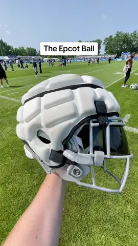 Official petition to wear the Epcot Ball helmet in a game. #DetroitLions #OnePride #nfl 