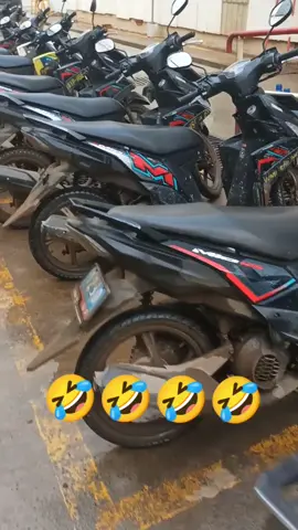 Janda Semakin di Depan 🤣🤣🤣 motor keluarga besar PT.IWIP #iwip #yamaha #yamahaindonesia #yamahamio #yamahamiom3 #yamahamiom3125 #yamahasemakindidepan #yamahasemakindidepan💪 #iwiphelmkuning #iwip_weda_halmahera #iwip_wedabay #iwiphits #iwiphalteng💪🇮🇩 #iwiphelemkuning💪😎 #iwip_weda #iwipviral2023 #iwipwedabay #lokeriwip #torangiwip🔥 #torangiwiphelemkuning #torangiwipsenggoldong🔥 #iwipluarbiasa👍💪😍 #iwipluarbiasa👍💪😍 #iwipluarbiasa👍💪😍 #iwipluarbiasa👍💪😍 #iwipluarbiasa🤙 #motorkeluarga 