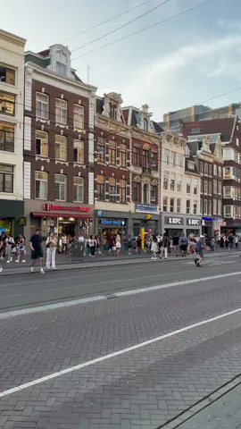 Walk in Amsterdam city Centre  @Amsterdam #fyp #tourist #amsterdam #Summer #travel #foryou #fypシ #traveltiktok #buildings #citycentre 