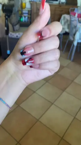 #spiderman #spidermannails #nails #unghie #inspo #nailinspo #shortnails 