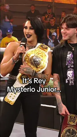 He had them shook 😂 #WWENXT #WWE #RheaRipley #DominikMysterio #DragonLee 