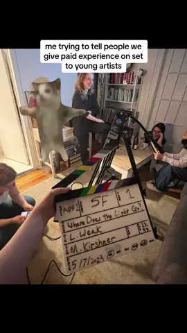 we’re international-women founded and recent college grads who started a production company (Lighthouse Ladies) to help young artists like us! ⭐️ join our free database and you’ll recieve exlcusive access about projects 🎬 AND we have special events for networking, workshops, and more to help get you started in the industry 🥰 We want to connect with you! Follow and comment and we’ll respond 🥳 #womeninfilm #productionassistant #filmstudent #filmmaker #cinematographer #gretagerwigbarbie #gretagerwig #cillianmurphyinterview #oppenheimermovie #filmindustry #ActingChallenge #actress #actingtips 