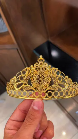 Gold crown #jewelry #gold #dearbornmichigan #ذهب #مجوهرات 