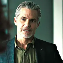 I just wanna be victorious #justified #justifiededit #justifiedcityprimeval #justifiedcityprimevaledit #raylangivens #raylangivensedit #timothyolyphant #timothyolyphantedit #mickeyaltieri #mickeyaltieriedit #scream #santaclaritadiet #joelhammond #cobbvanth #fyp #viral 