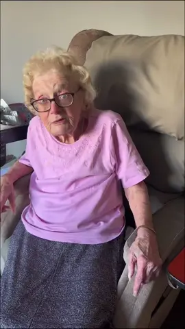 Trying on Nan’s girdle 🤣 #jessandnorma #nan #nantok #fyp 